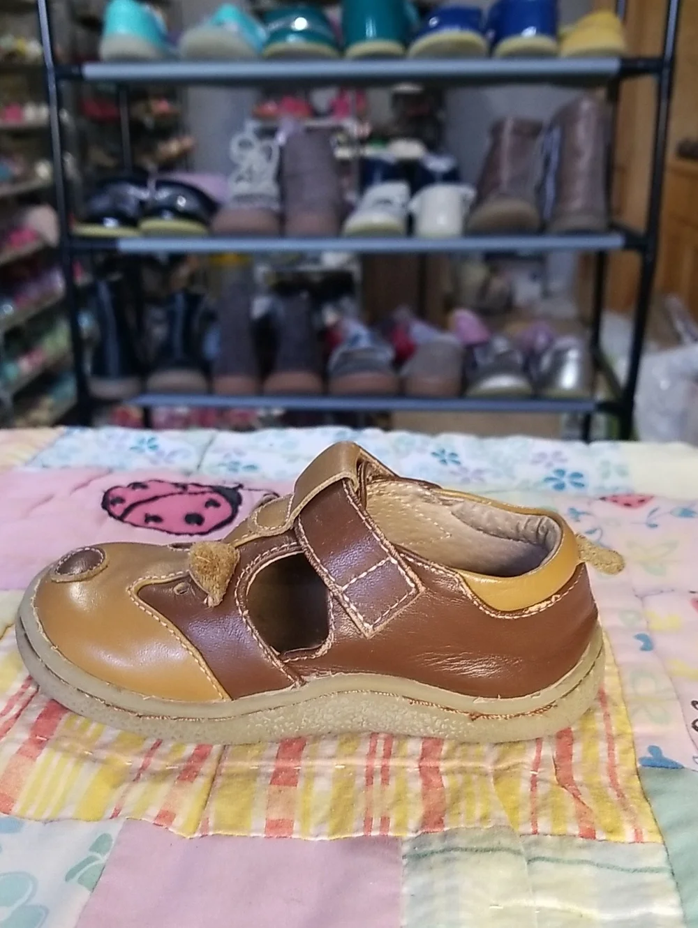 Livie & Luca Tan and Brown Leather Baby Walker Shoes Size 6 Badgers